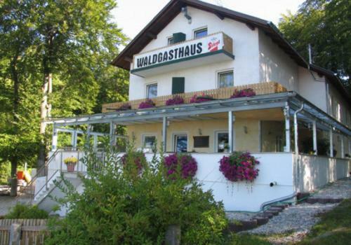 Waldgasthaus Hochburg-Ach Exterior foto